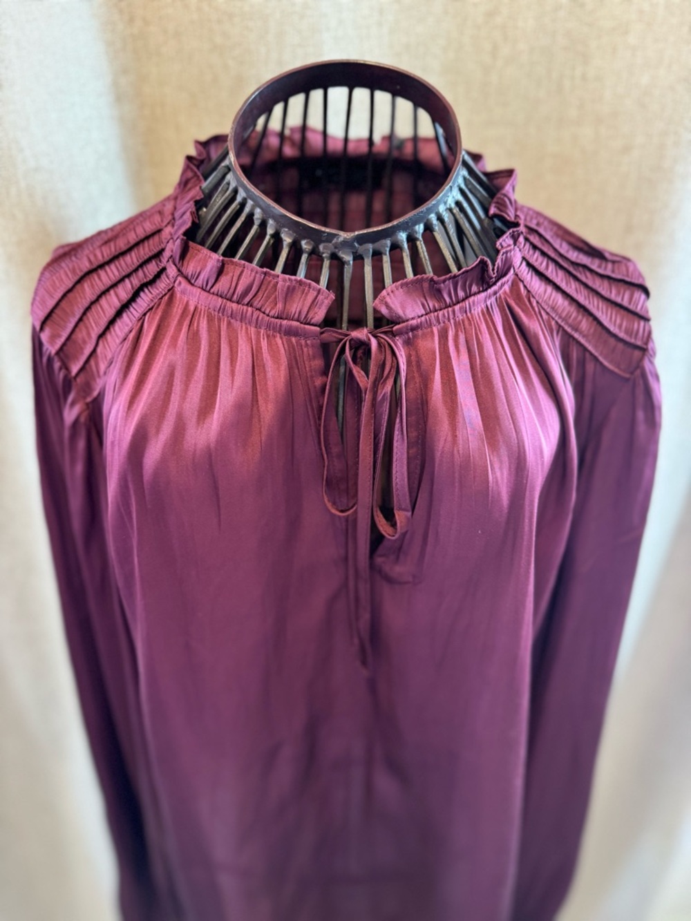 Current Air - AVARA Brooklyn - Pleated Shoulder Blouse - Deep Plum - L